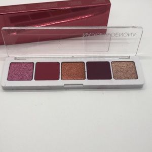 Natasha Denona Cranberry Palette
